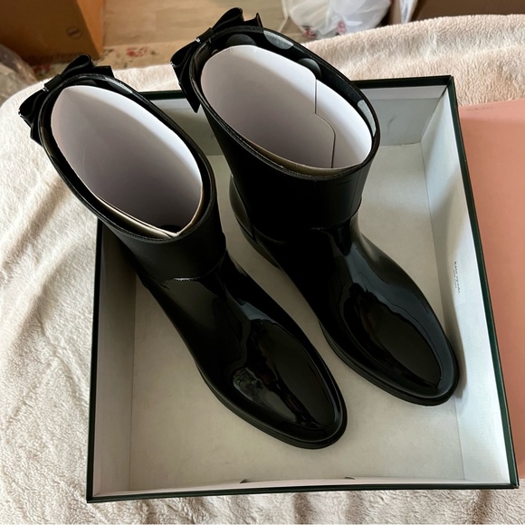 Kate Spade Black Rainboots - Picture 5 of 9